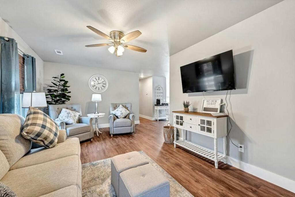 Villa House Of Charm! Bike Trails & New Walmart Hq Bentonville Exterior foto